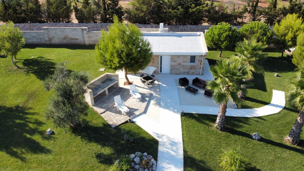 Il Giardino Deluxe Villa Lizzanello Екстериор снимка