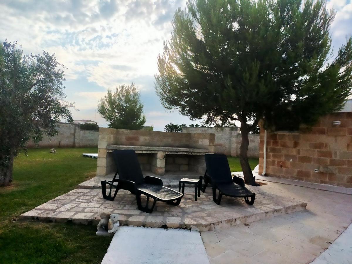 Il Giardino Deluxe Villa Lizzanello Екстериор снимка