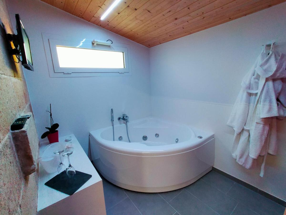 Il Giardino Deluxe Villa Lizzanello Екстериор снимка