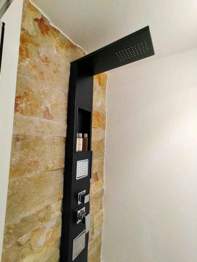 Il Giardino Deluxe Villa Lizzanello Екстериор снимка