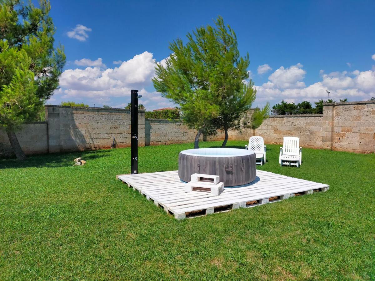 Il Giardino Deluxe Villa Lizzanello Екстериор снимка