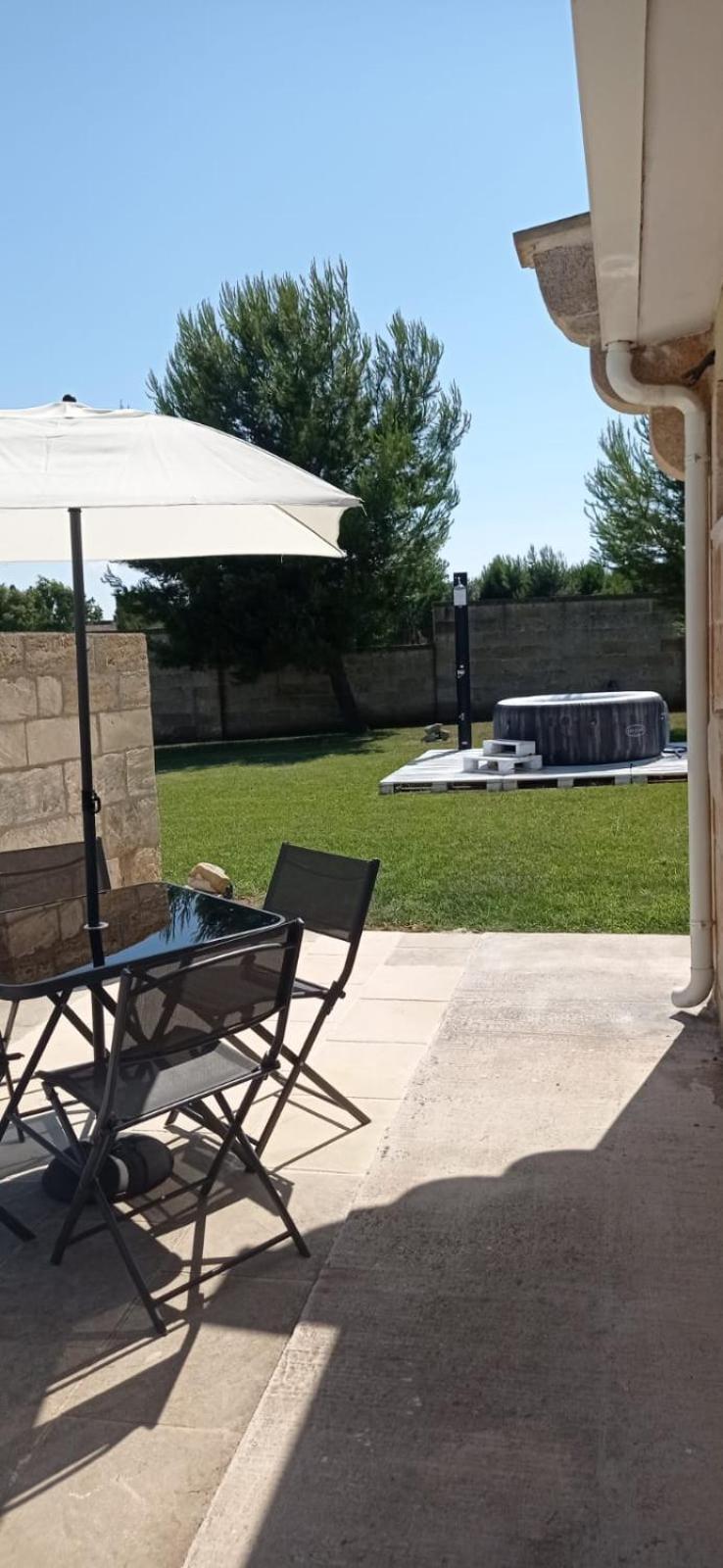 Il Giardino Deluxe Villa Lizzanello Екстериор снимка